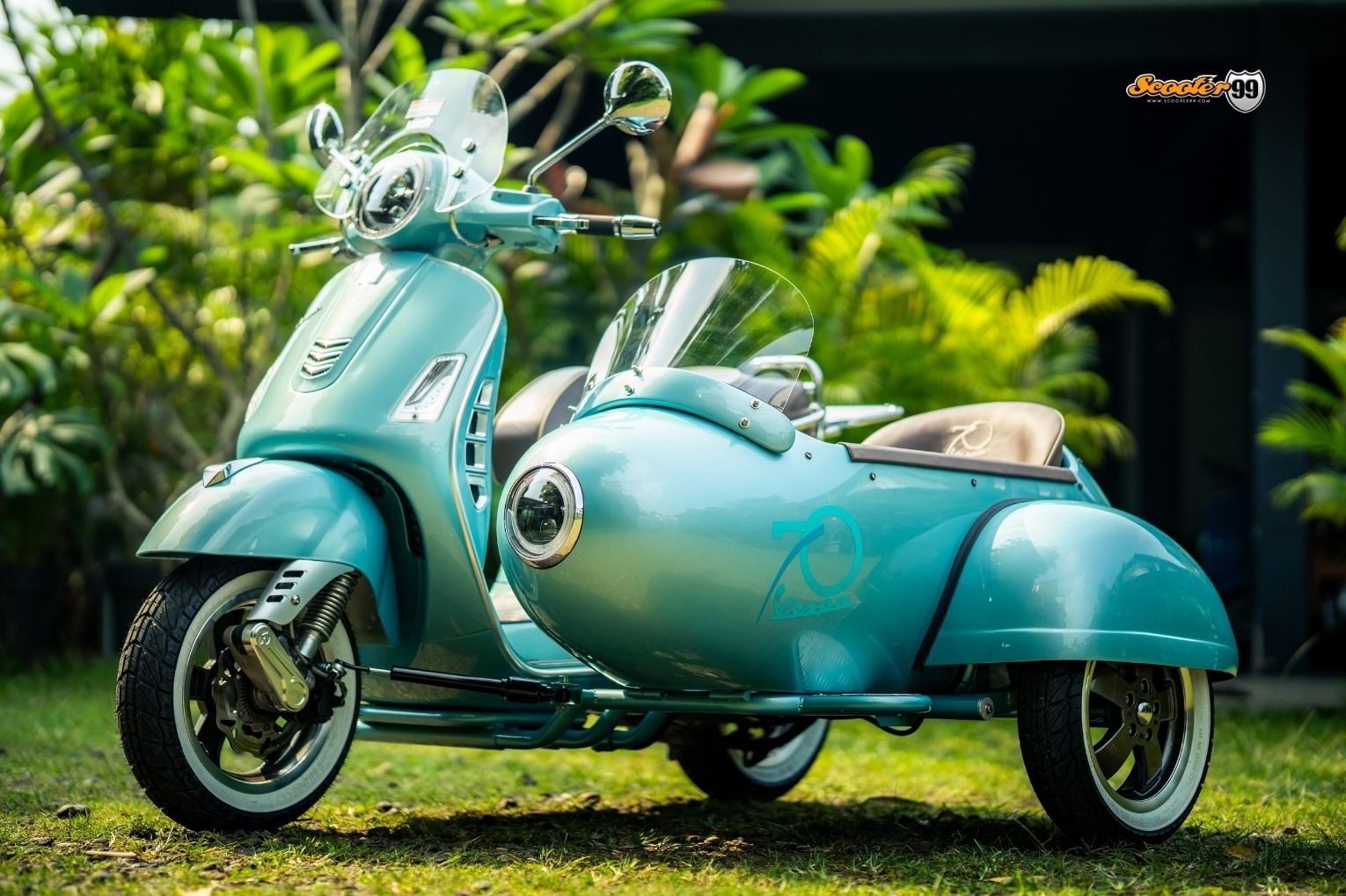 Made by order scooter project example 6: Sidecar Kit for Vespa GTS